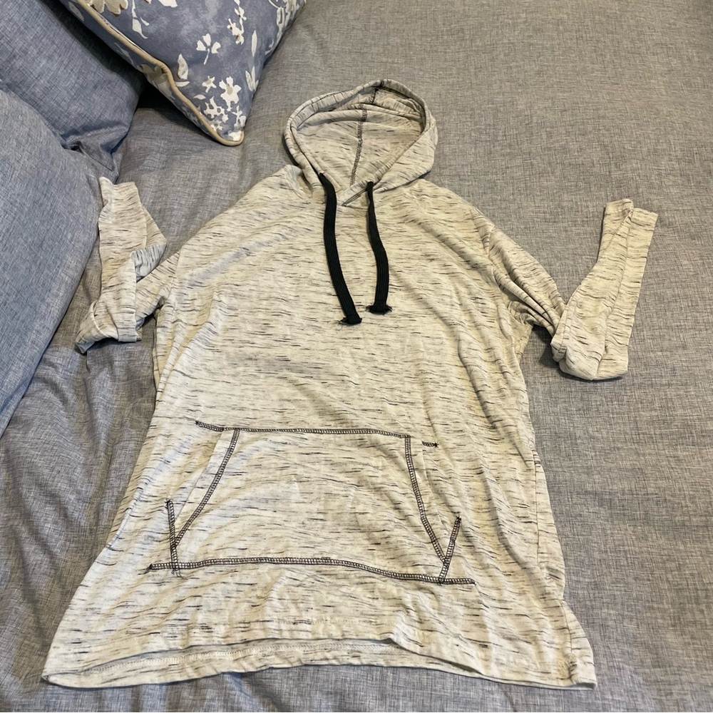 Men’s Straight Faded Light Grey/Ivory Hoodie Size Large